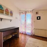 Appartement Peaceful Family House With Terrace And Garden In *