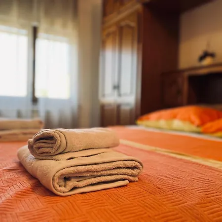 Apartamento Apartment With Garden And Terrace